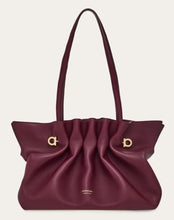 Load image into Gallery viewer, Ferragamo Soft-bag (M)