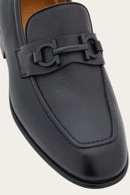 Load image into Gallery viewer, Foster in Black/Cookie