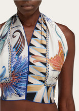 Load image into Gallery viewer, Giada print triangle top