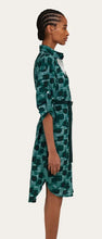 Load image into Gallery viewer, Shirt dress with contrasting prints