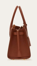Load image into Gallery viewer, New Ferragamo Studio soft bag (M)