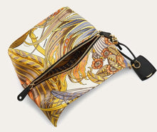 Load image into Gallery viewer, Gancini chain folded clutch