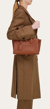 Load image into Gallery viewer, New Ferragamo Studio soft bag (M)