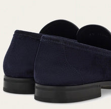 Load image into Gallery viewer, Grandioso Suede in navy