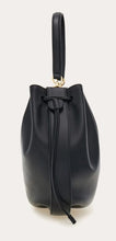 Load image into Gallery viewer, Hug bucket bag