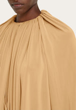 Load image into Gallery viewer, Blouse with back slit detail