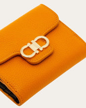 Load image into Gallery viewer, Gancini compact wallet