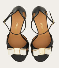 Load image into Gallery viewer, Roxy 1 in Black/Mascarpone