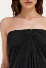 Load image into Gallery viewer, Sleeveless long dress with gathered detail