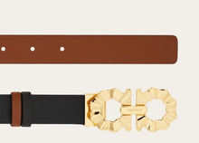 Load image into Gallery viewer, Reversible and adjustable belt with shaped Gancini