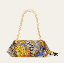 Load image into Gallery viewer, Gancini chain folded shoulder bag (S)