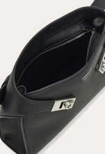 Load image into Gallery viewer, Hug belt bag