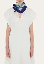 Load image into Gallery viewer, Genio print silk scarf
