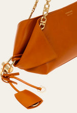 Load image into Gallery viewer, Gancini chain folded shoulder bag (S)
