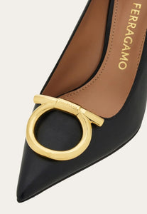 Lara pump in Nero