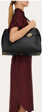 Load image into Gallery viewer, Hug soft bicolor shoulder bag (L)
