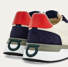 Load image into Gallery viewer, Low cut sneakers in White/Navy/Red (Pre-sale)
