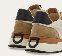 Load image into Gallery viewer, Low cut sneakers (Pre-sale)
