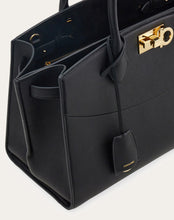 Load image into Gallery viewer, New Ferragamo Studio soft bag (L)
