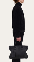 Load image into Gallery viewer, Star-shaped tote bag

