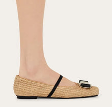 Load image into Gallery viewer, Zina New Vara plate ballet flat
