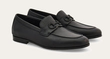Load image into Gallery viewer, Touch loafer
