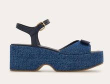 Load image into Gallery viewer, Selna Iconic bow platform sandal
