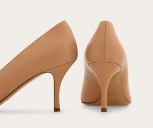 Lara pump in Amaretti