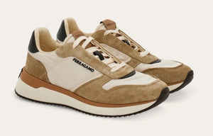 Low cut sneakers (Pre-sale)