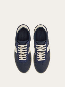 Achille in Blue Marine