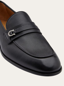 Desio in Black