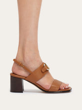 Load image into Gallery viewer, Lou in Tan
