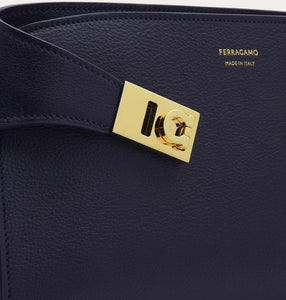 Hug Crossbody Bag in Midnight
