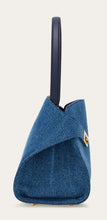 Load image into Gallery viewer, Hug Soft shoulder bag (M)
