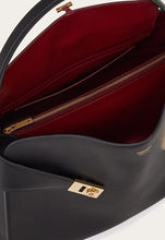 Load image into Gallery viewer, Hug soft bicolor shoulder bag (L)
