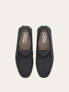 Front in Nero