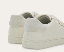 Load image into Gallery viewer, Athena Sneaker in white
