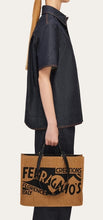 Load image into Gallery viewer, Tote bag with logo (M)
