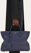 Load image into Gallery viewer, Tote bag (L)
