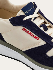 Low cut sneakers in White/Navy/Red (Pre-sale)