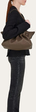 Load image into Gallery viewer, Ferragamo Soft-Bag (M)
