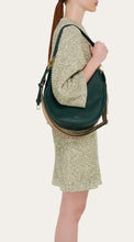 Load image into Gallery viewer, North-South hobo bag (M) in Moss Green
