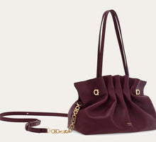 Load image into Gallery viewer, Ferragamo Soft-bag (M)
