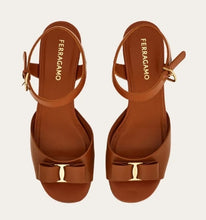 Load image into Gallery viewer, Selna Iconic bow wedge sandal
