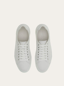 Clayton in Bianco