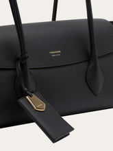 Load image into Gallery viewer, East-West Tote Bag in Black (M)
