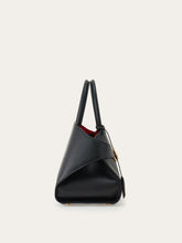 Load image into Gallery viewer, Hug Handbag in Black/Flame Red (M)
