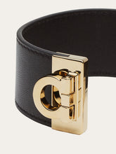 Load image into Gallery viewer, Gancini Bracelet in Black (S/M)
