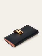 Load image into Gallery viewer, Hug Continental Wallet in Black/Nylund Pink
