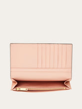 Load image into Gallery viewer, Hug Continental Wallet in Black/Nylund Pink
